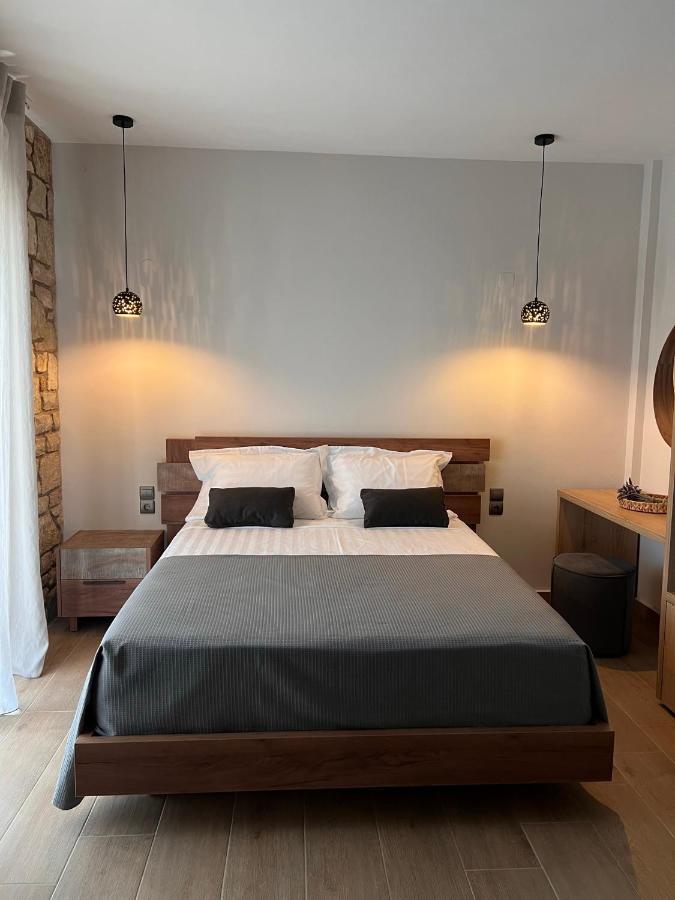 Michelangelo Suites And Apartments Valanidorachi Extérieur photo