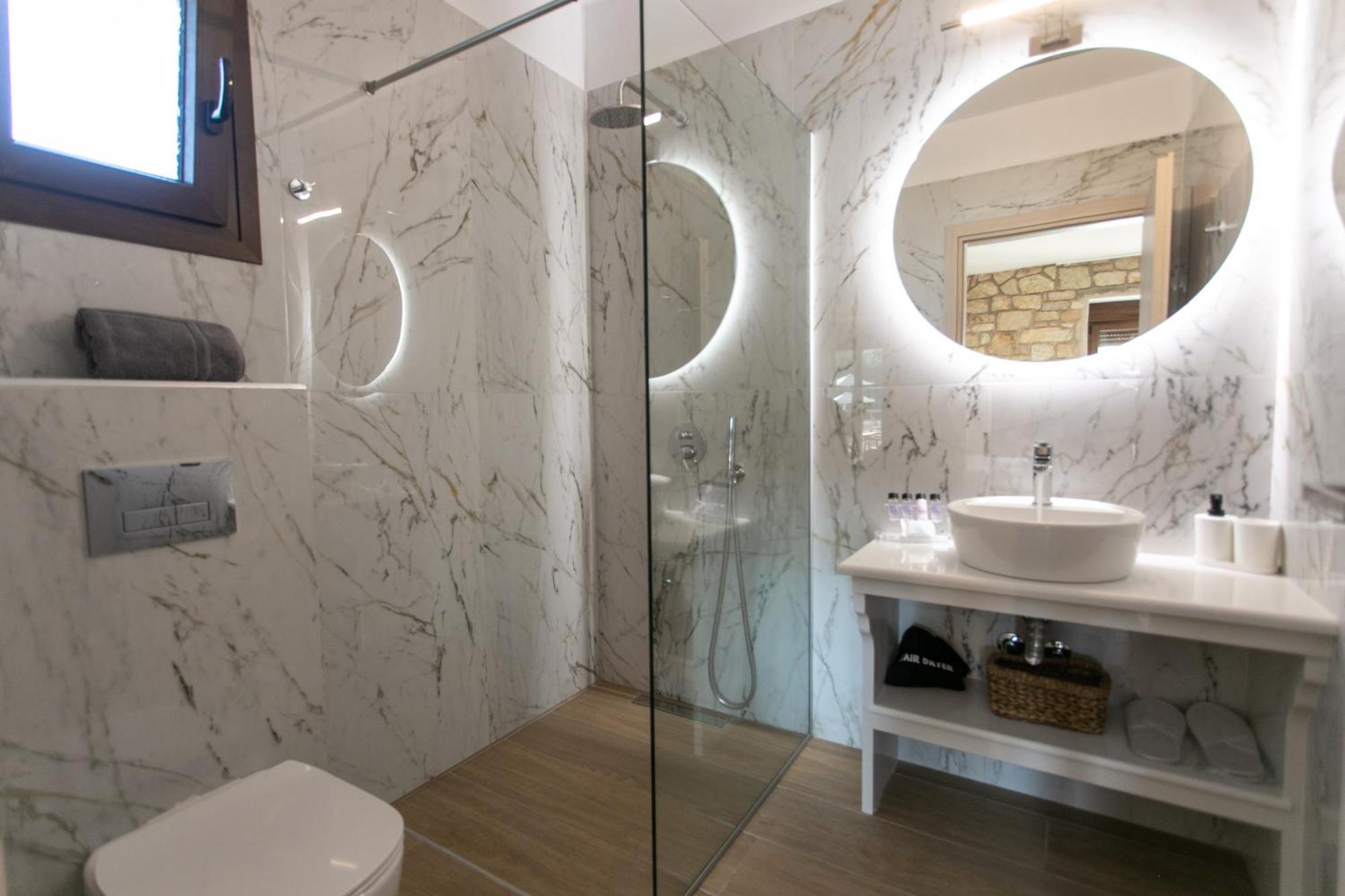 Michelangelo Suites And Apartments Valanidorachi Extérieur photo